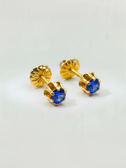 Aros Chatón Italiano Zafiro Mediano Oro 18k