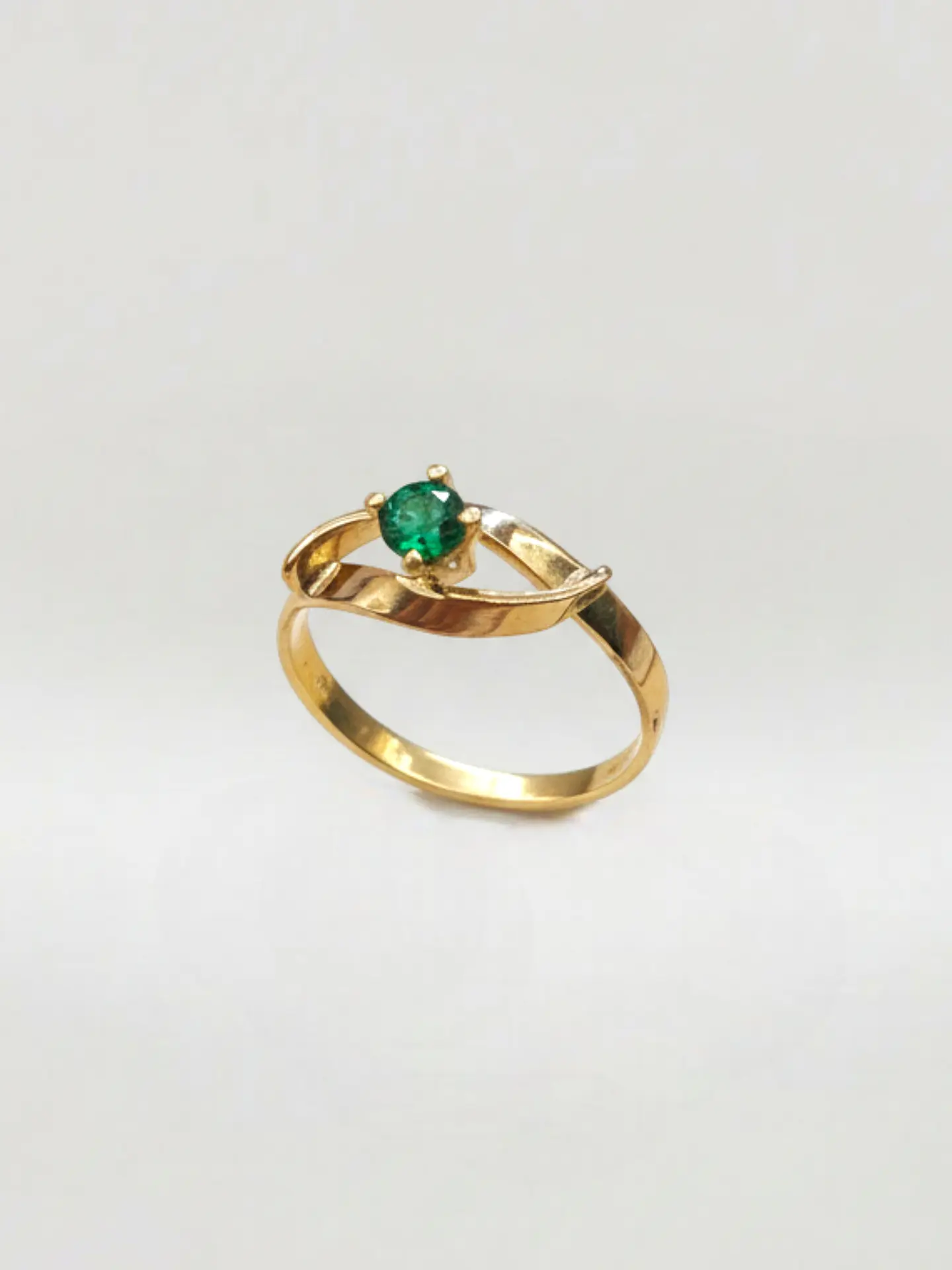 Anillo Fulgor Jardín de Esmeralda Oro 18k 4