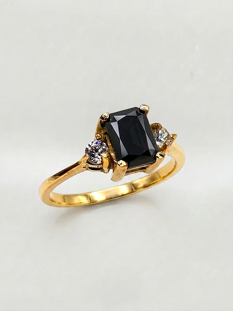 Anillo Reina Poder Onix Oro 18k