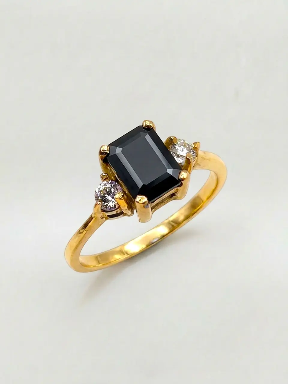 Anillo Reina Poder Onix Oro 18k 3