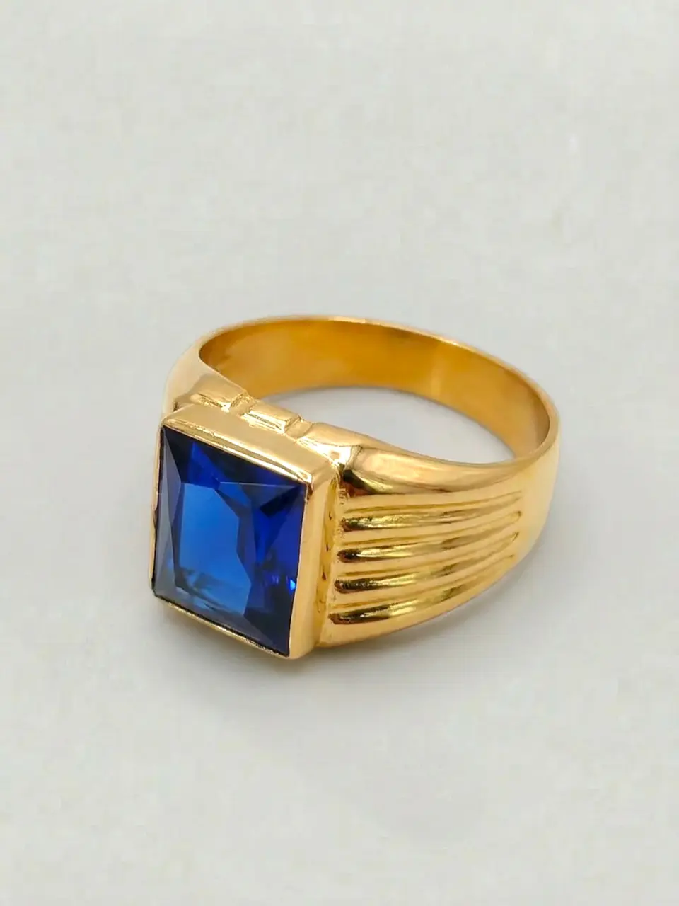 Anillo sello real zafiro Oro 18k 7