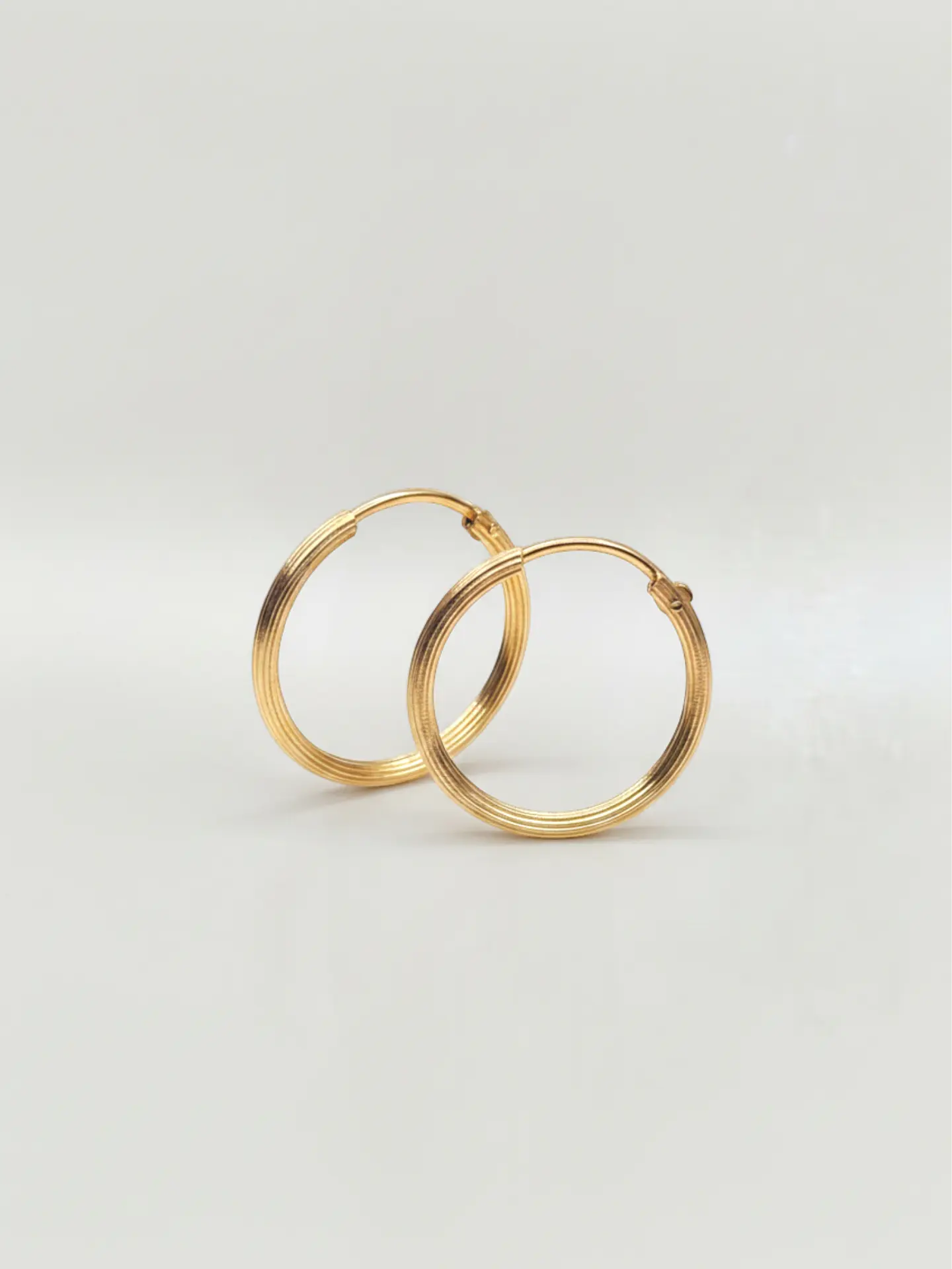 Aros Argollas Talladas de Gala Oro 18k 2