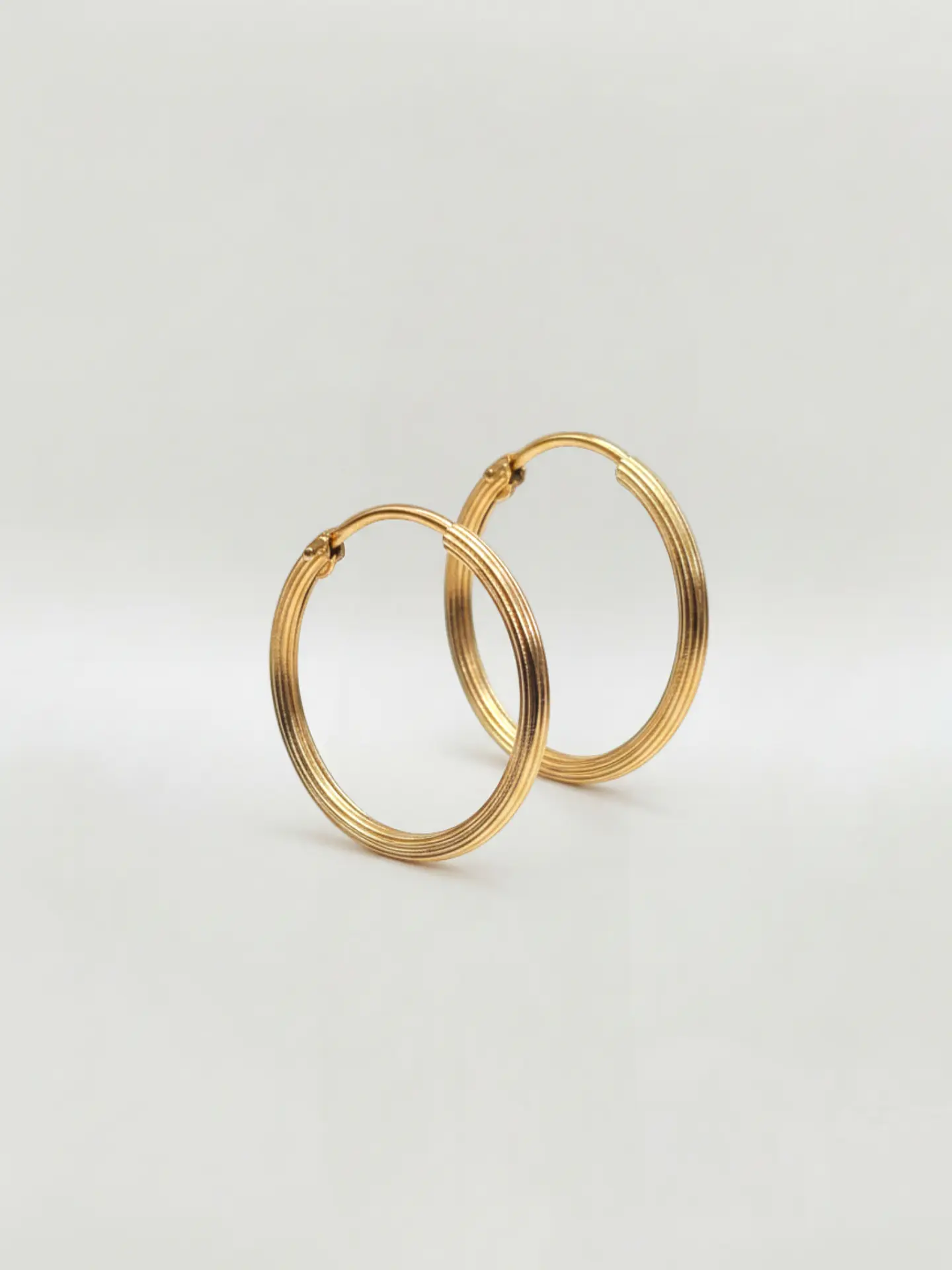 Aros Argollas Talladas de Gala Oro 18k 3