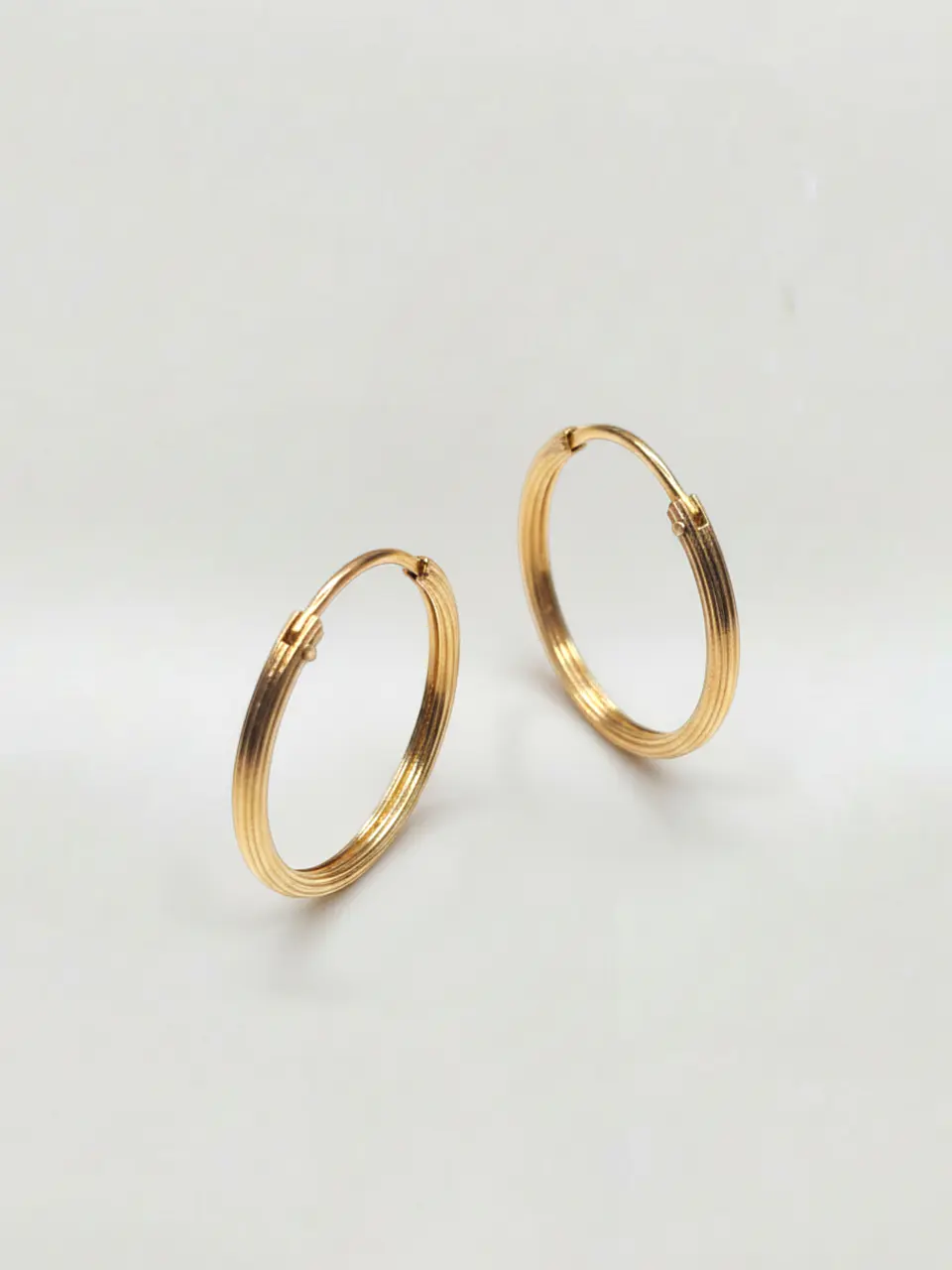 Aros Argollas Talladas de Gala Oro 18k 4
