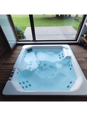 Gran Spa Exterior Cook