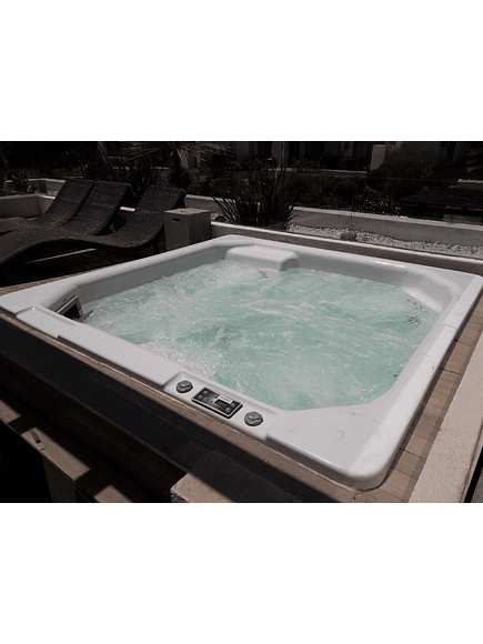 Gran Spa Exterior Cook 3