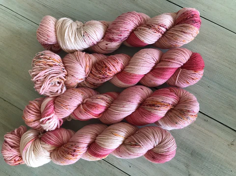 Lana Merino Superwash Pintada Peonia fuerte