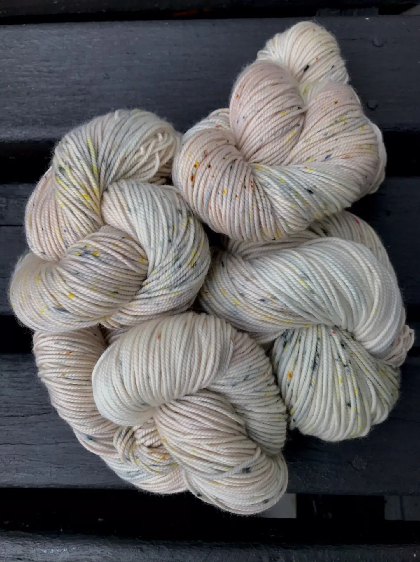 Lana Merino Superwash Pintada Ground 3