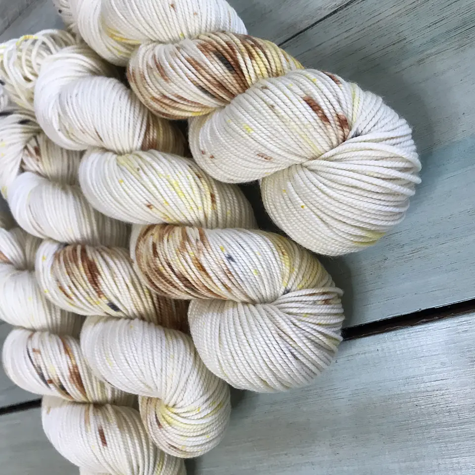 Lana Merino Superwash Pintada Vanilla & Caramel  2