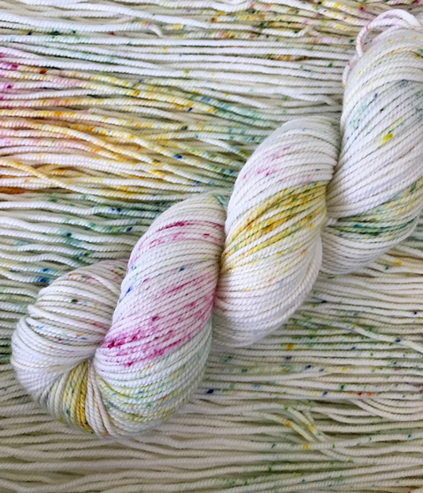 Lana Merino Superwash HP Jardín Secreto 2