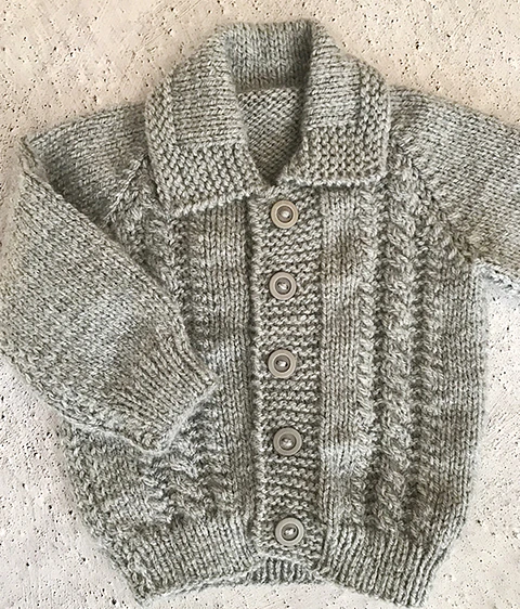 Chaquetita gris 0 a 3 meses