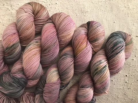 Lana Merino Superwash Pintada Berenjena 