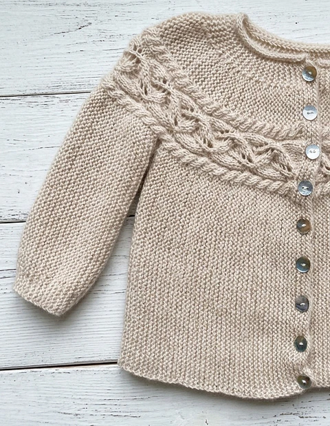 Patrón Cardigan Tiny Ivy