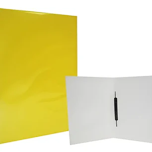 Carpeta Plastificada Con Accoclip Amarilla Fogata                                   