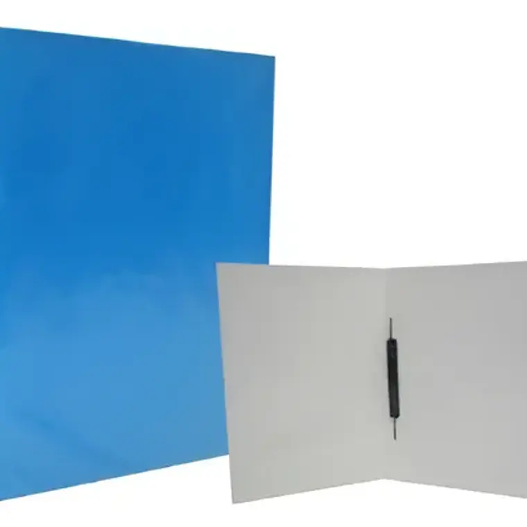Carpeta Plastificada Con Accoclip Azul  Fogata 1