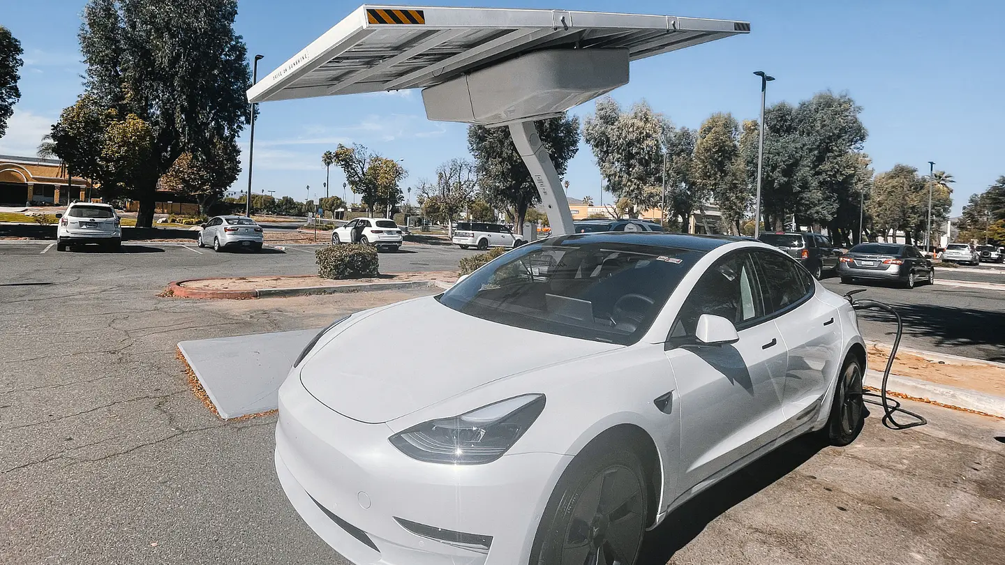 Instalación de electro cargador 1
