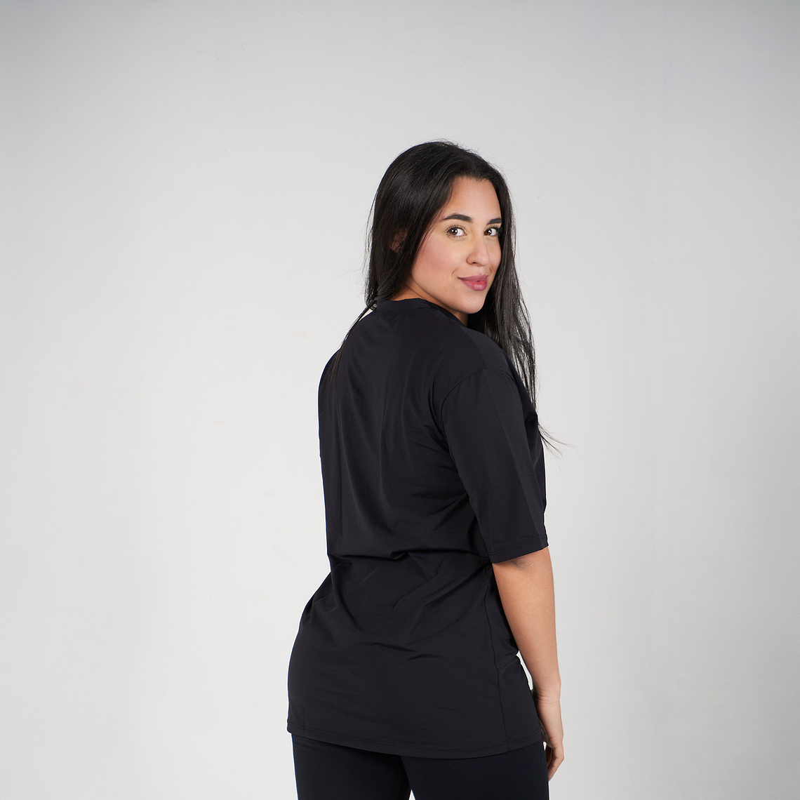 Camiseta Oversize Nylon 4