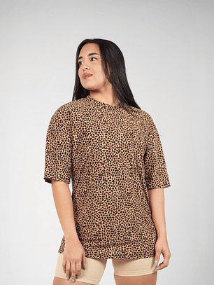 Camiseta Oversize Nylon