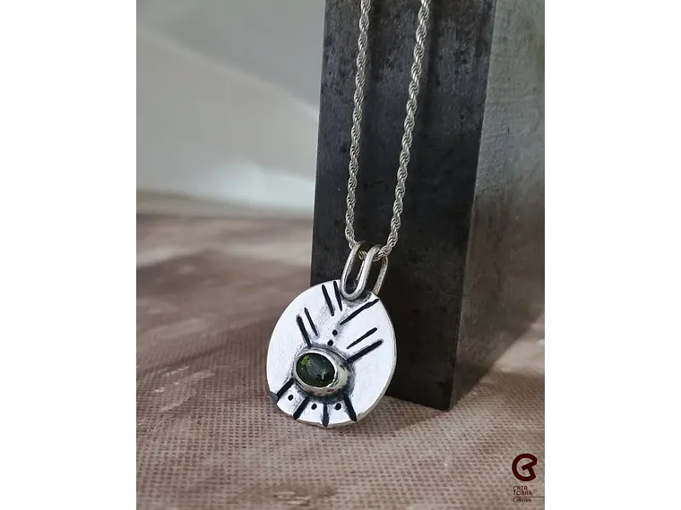 Collar Ojo de Tierra 1
