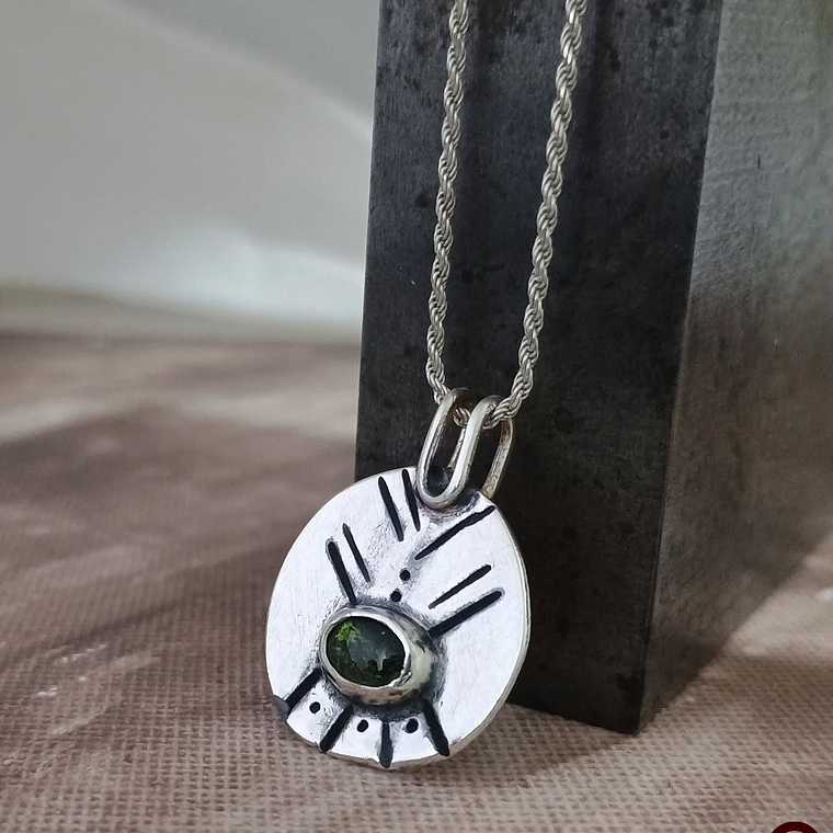 Collar Ojo de Tierra 1