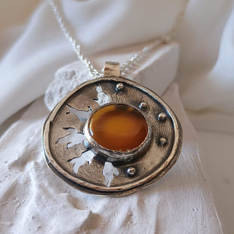 Collar Sol con Calcedonia  2