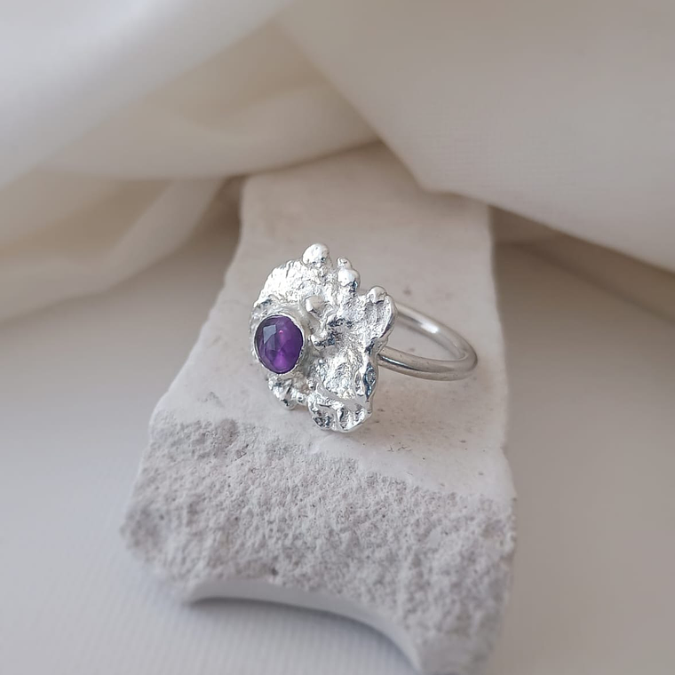 Anillo reticulado con Amatista  1
