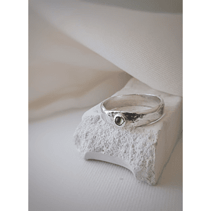 Anillo con peridoto 