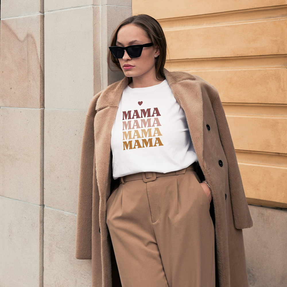 T-shirt "Mama"