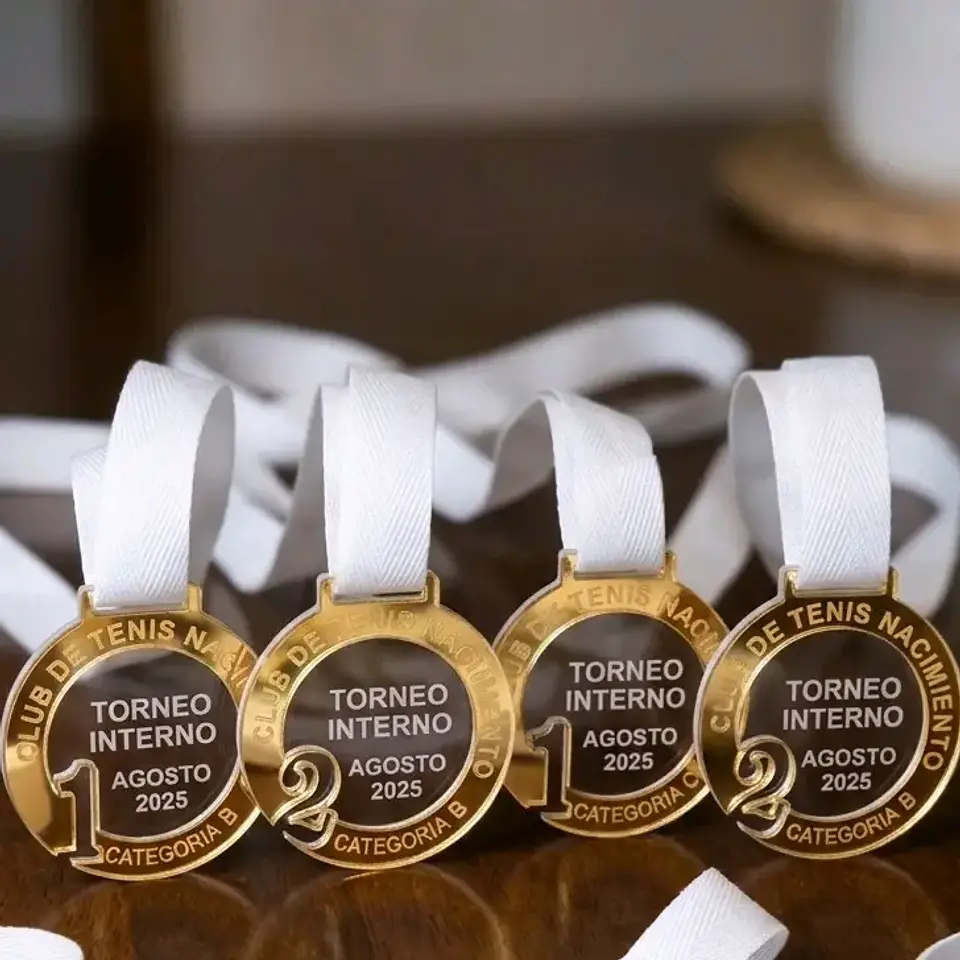 Medallas acrilico espejo 1