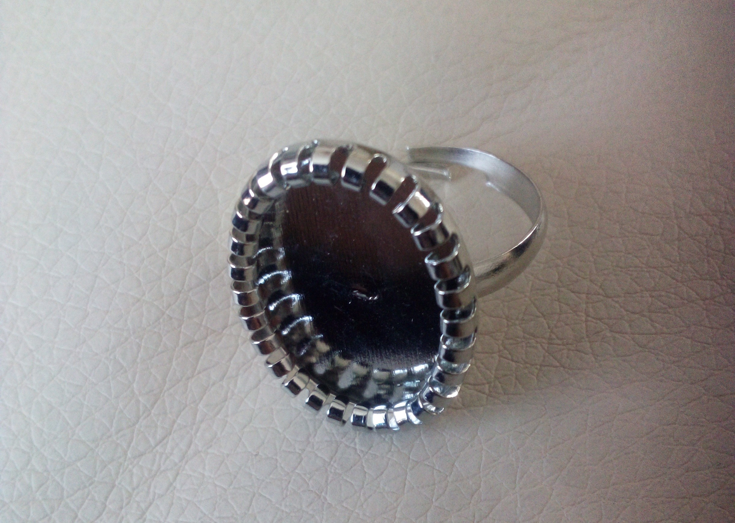 Anillo regulable ovalado