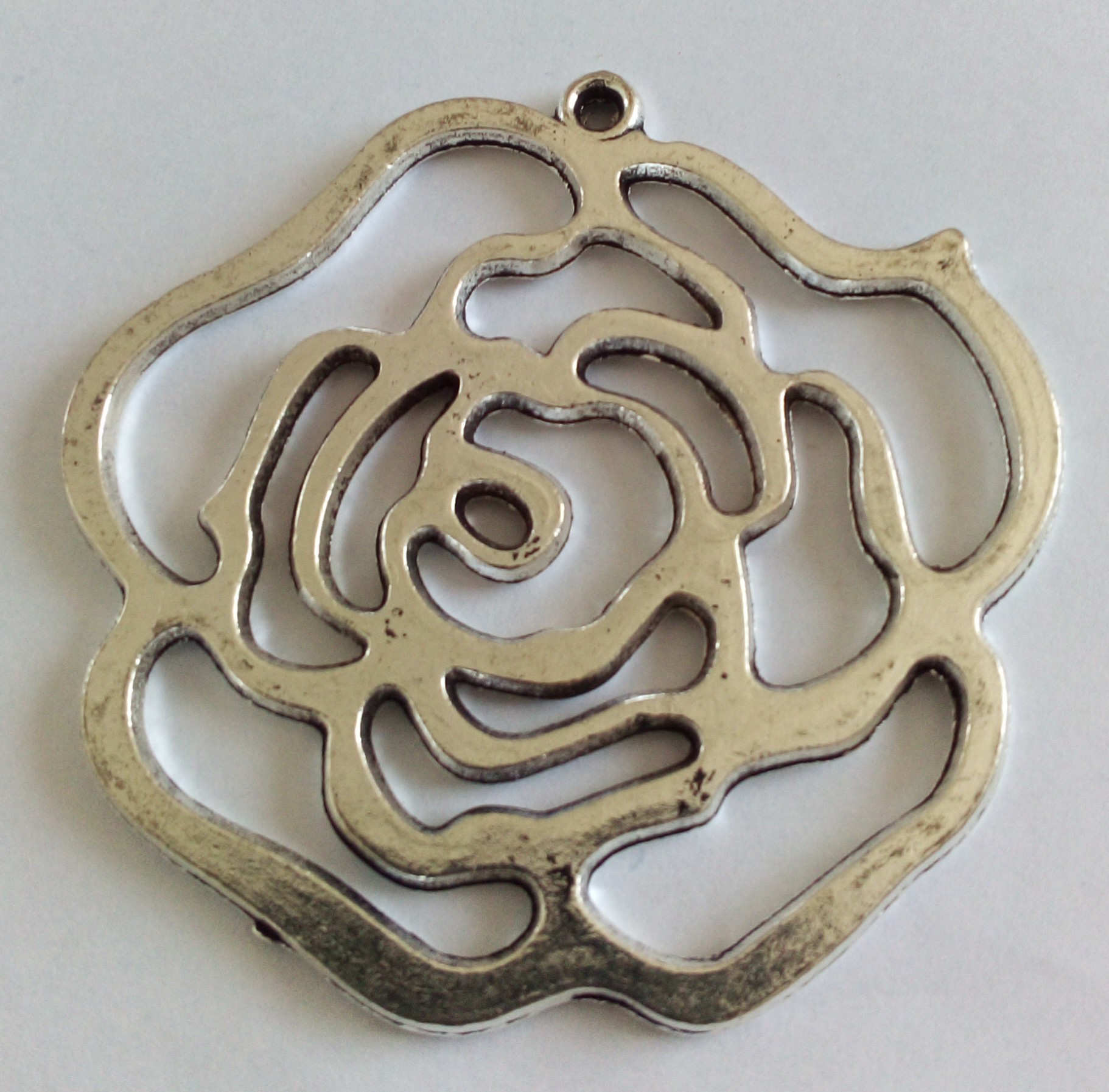COLGANTE FLOR PLANA