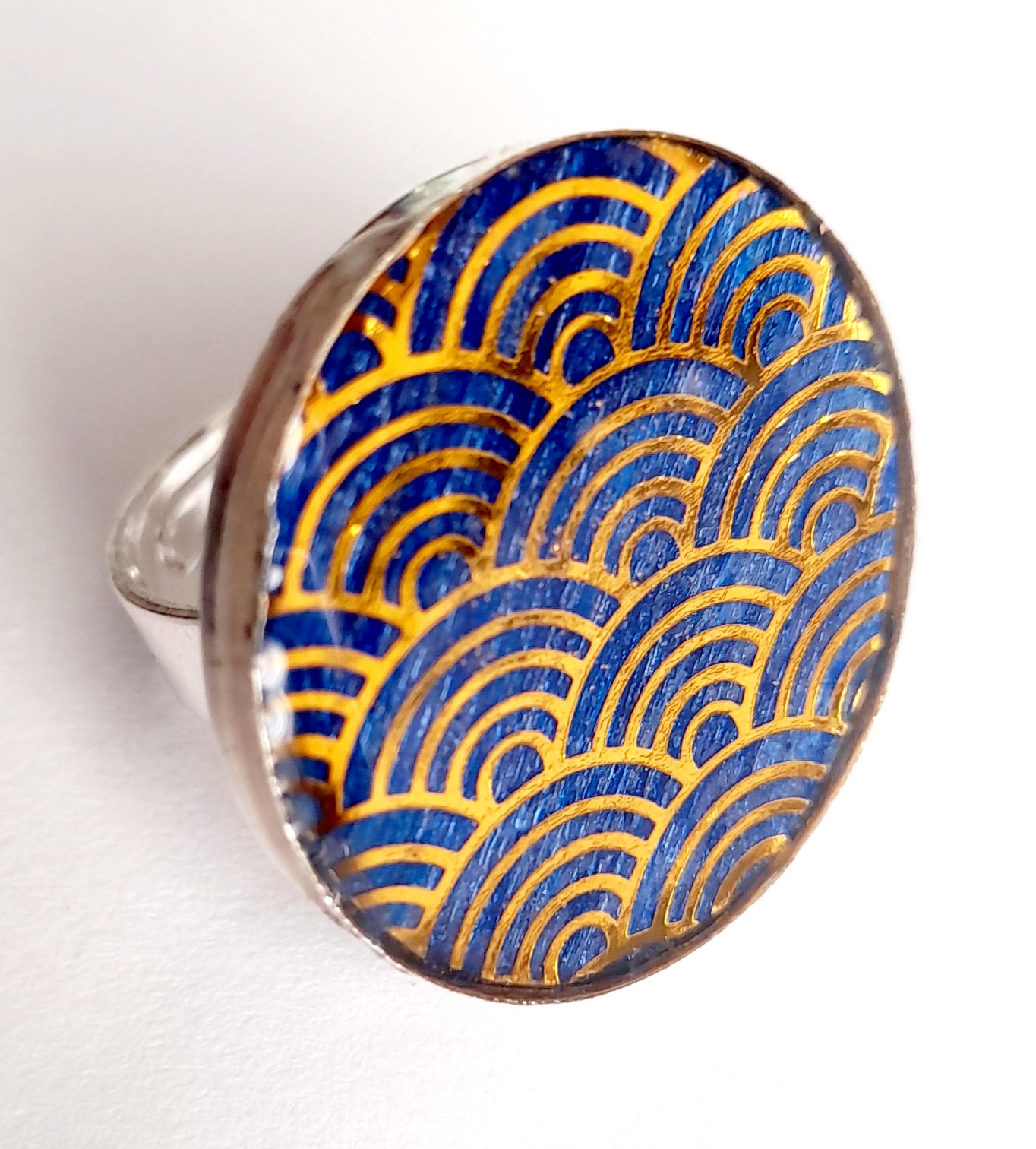 Anillo diseño dorado