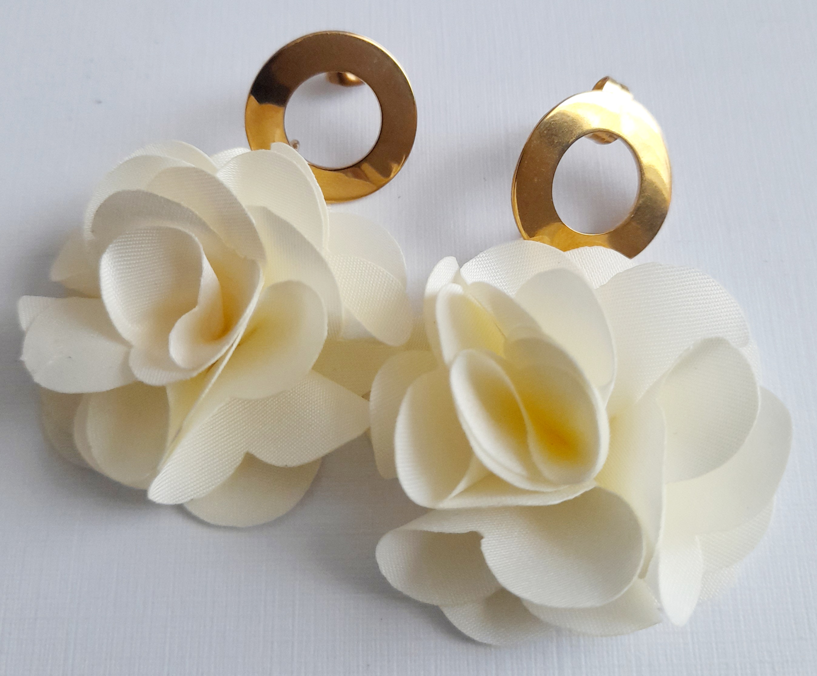 Aros flor tela