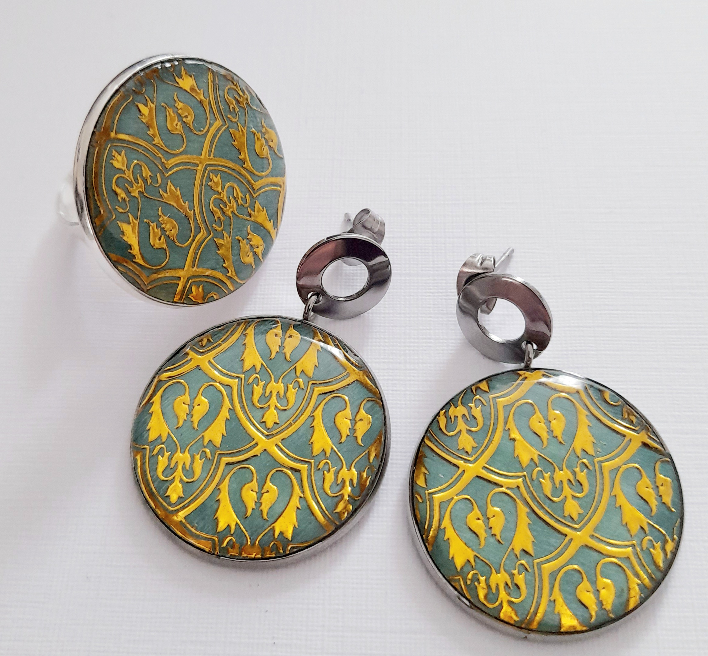 Conjunto dorado