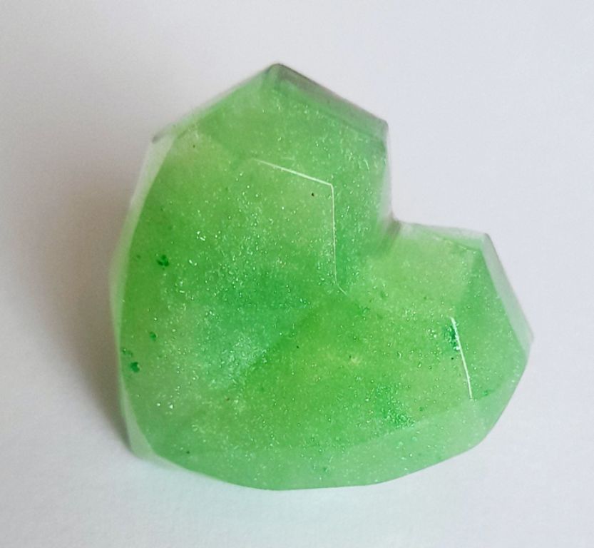 Anillo corazón geométrico