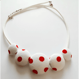 Collar tela 