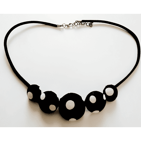 Collar tela 