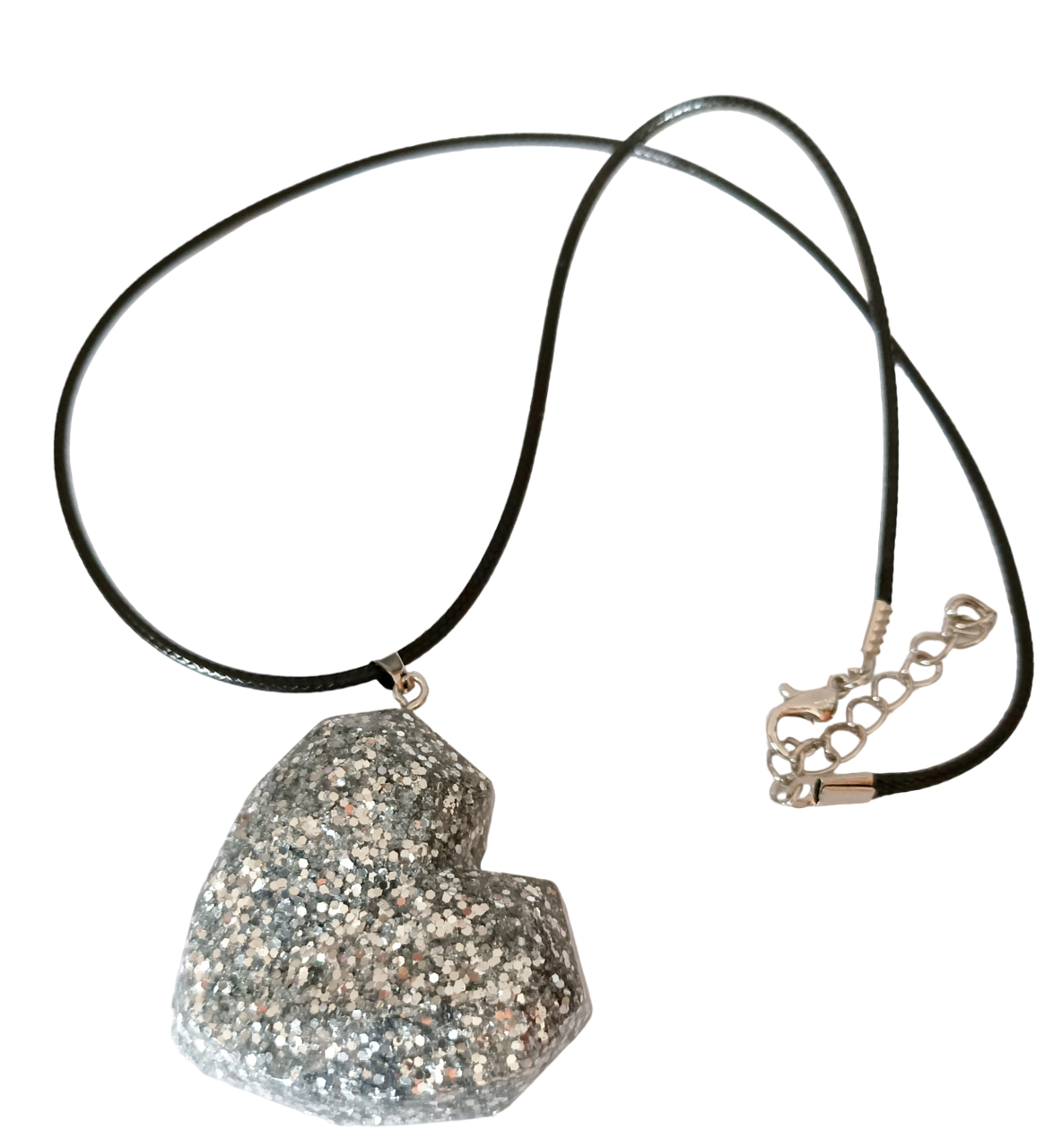collar corazon geometrico