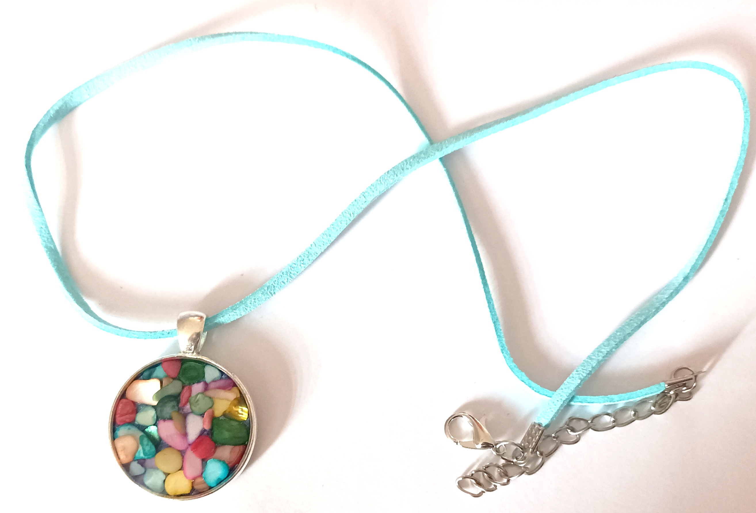 Collar madre perla resina