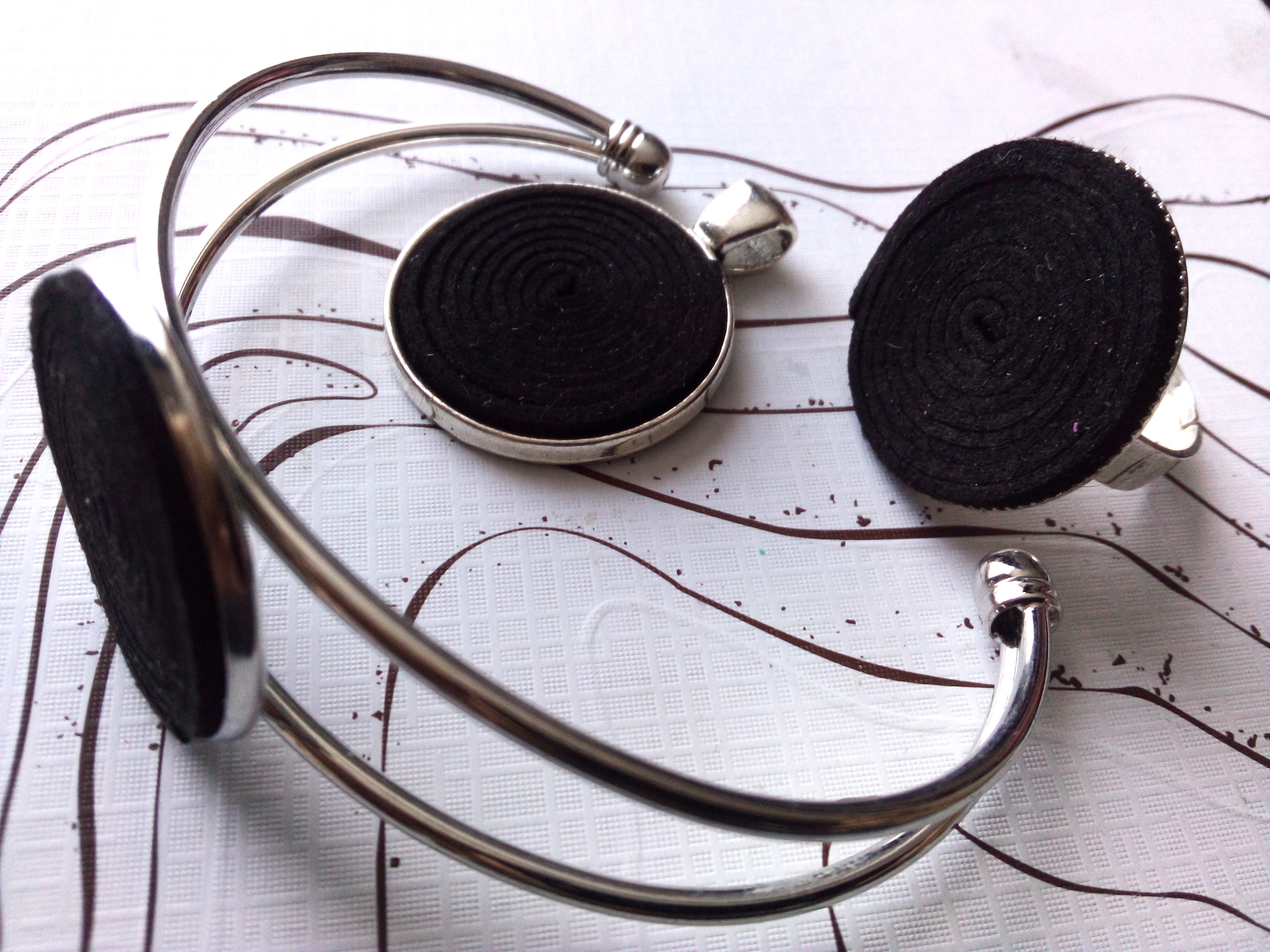 CONJUNTO GAMUZA NEGRO