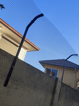 Cierre perimetral 13 metros + 3 metros roller