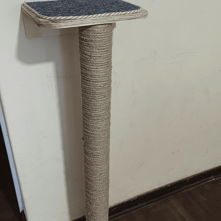 Poste rascador con repisa 3