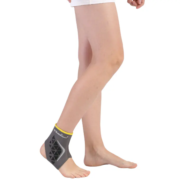 Tobillera Sport en Neopreno con Orificio de Talón 4