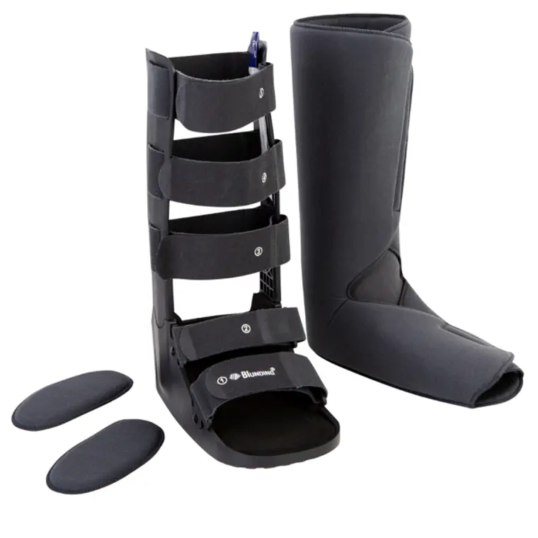 Bota Inmovilizadora Premium Larga de Puntera Abierta 3