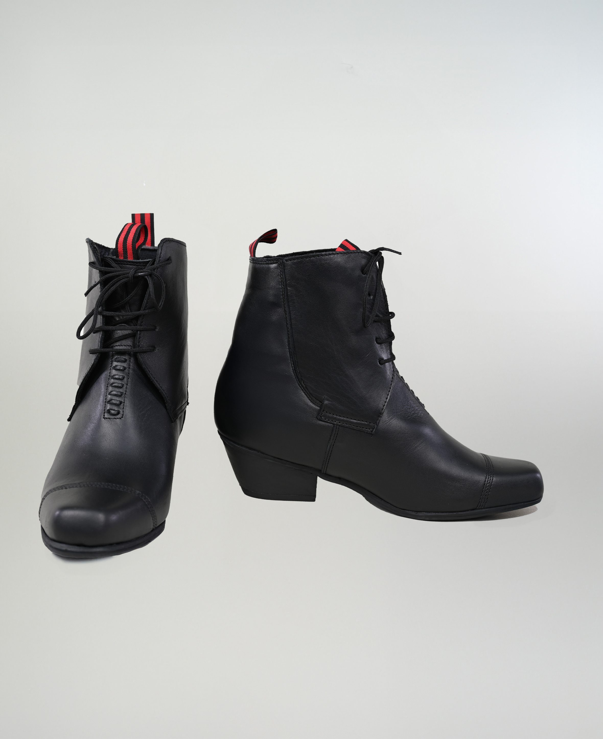 Zapato De Huaso Capellada Con Cordón  imagen 1