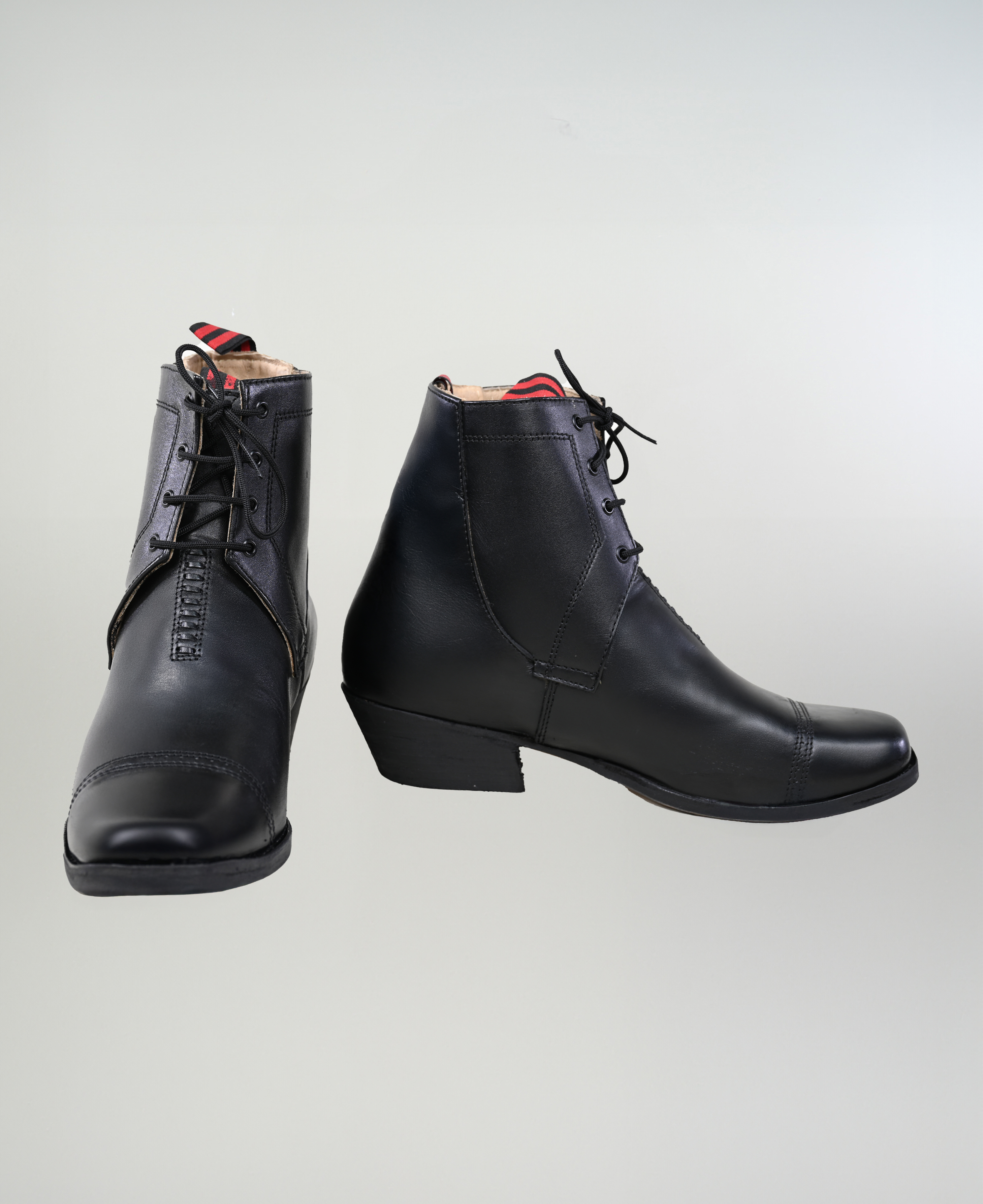 Zapato Corralero con Cordón Catron imagen 1