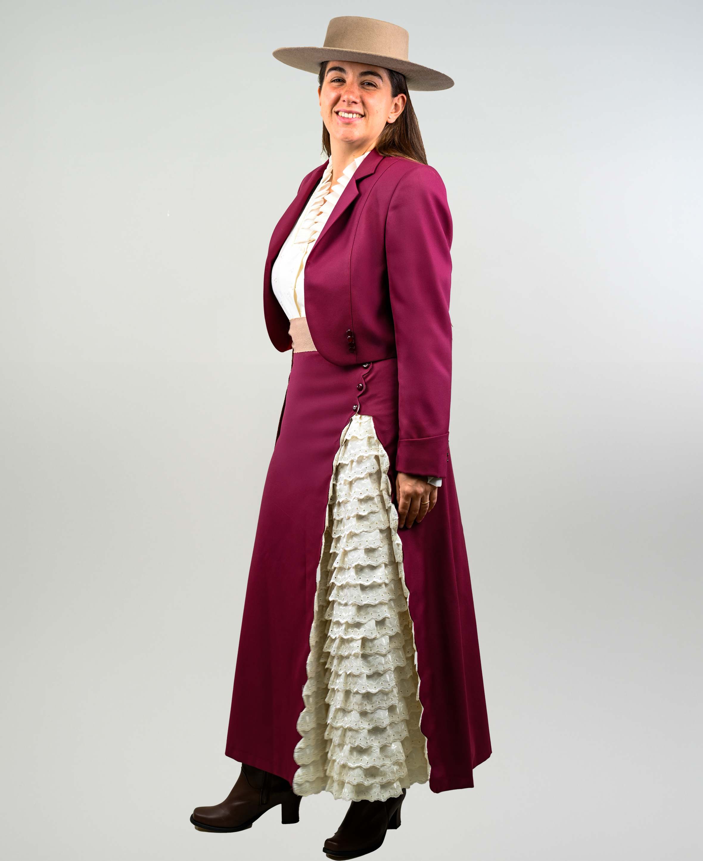 Ropón De Huasa Elegante Burdeo Marfíl Catron imagen 4