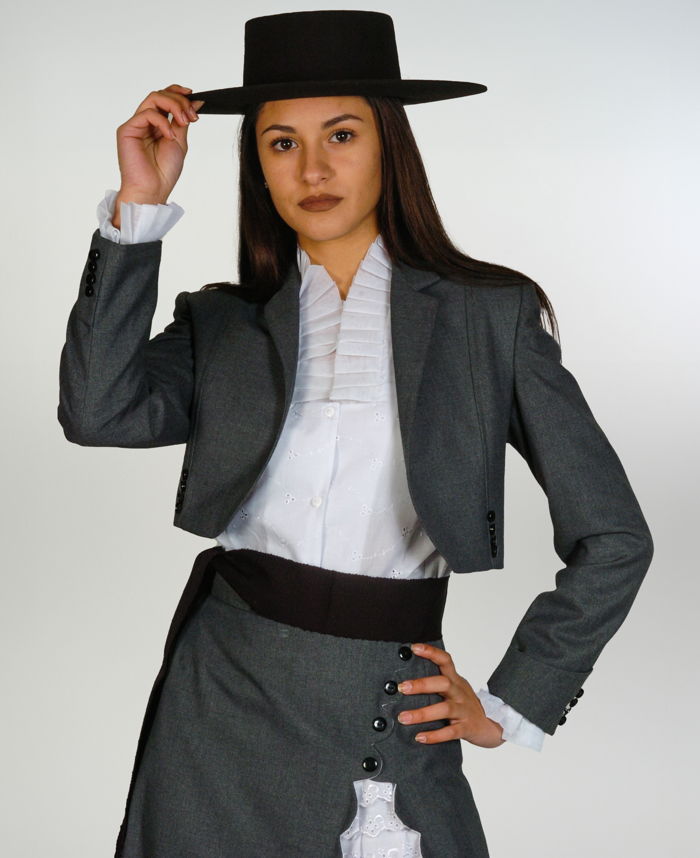 Ropón de Huasa Elegante Gris Catron imagen 5