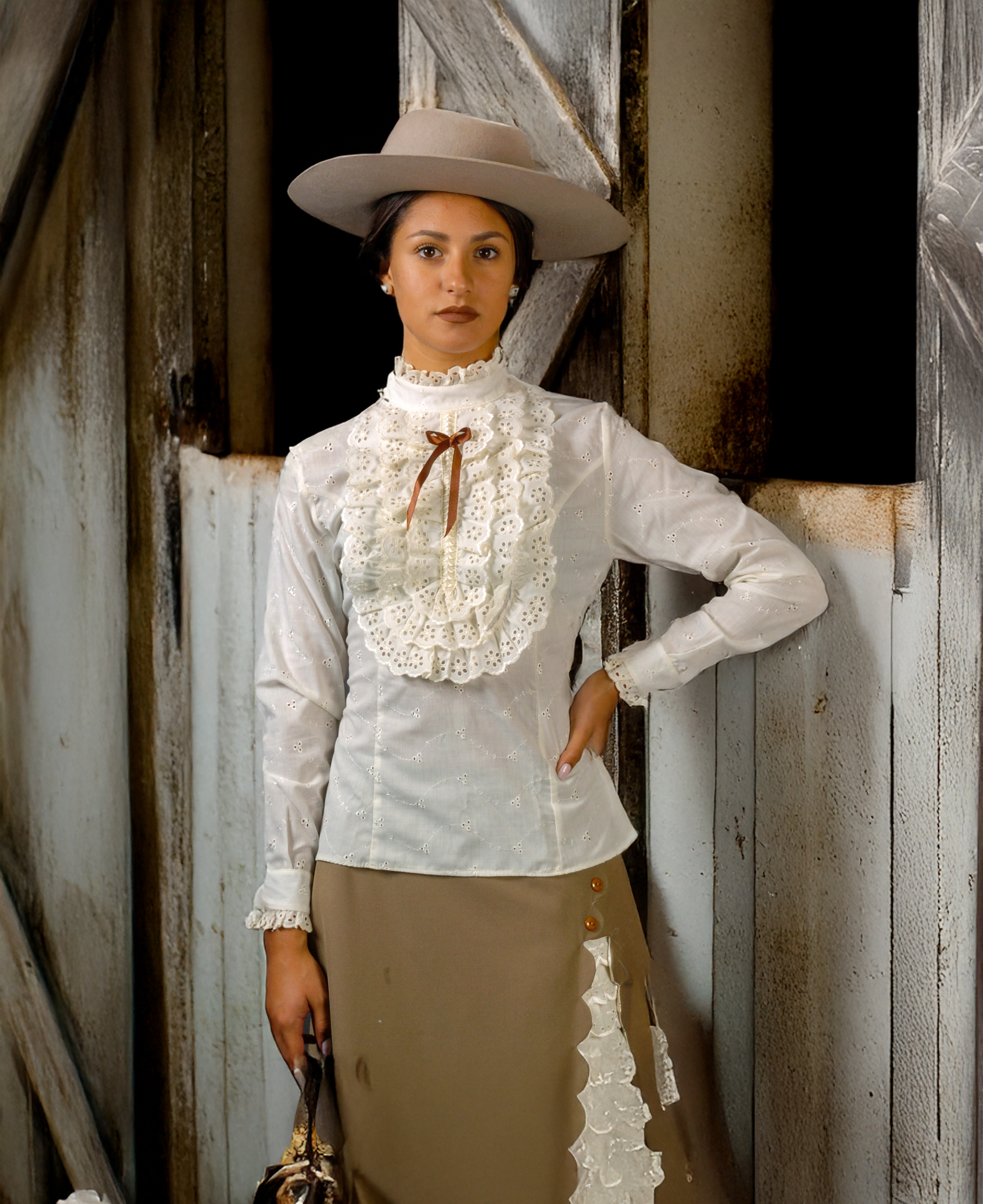 Blusa De Huasa Elegante Broderie Marfil Catron imagen 2