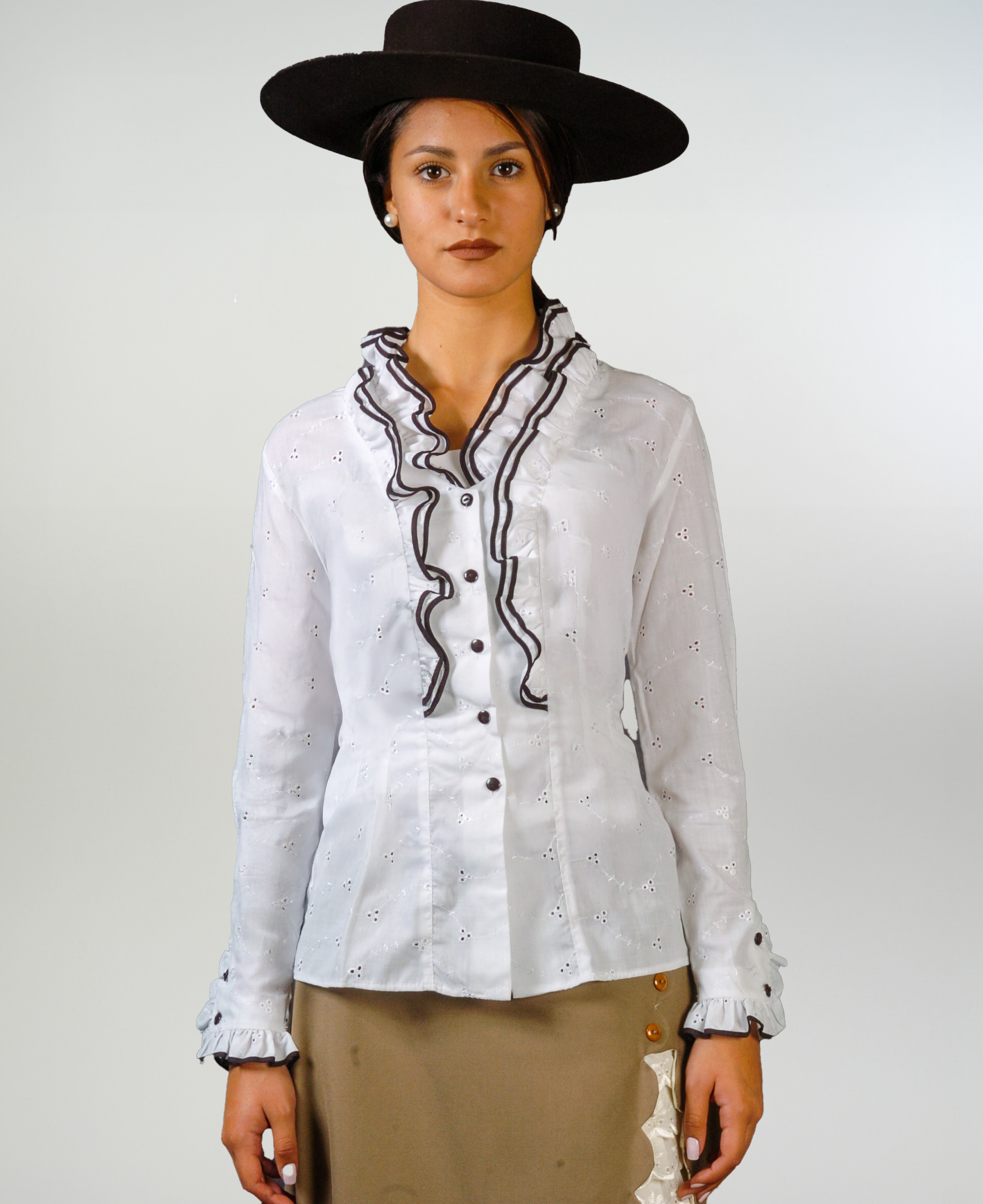 Blusa de Huasa Elegante con Vivo Catron imagen 6